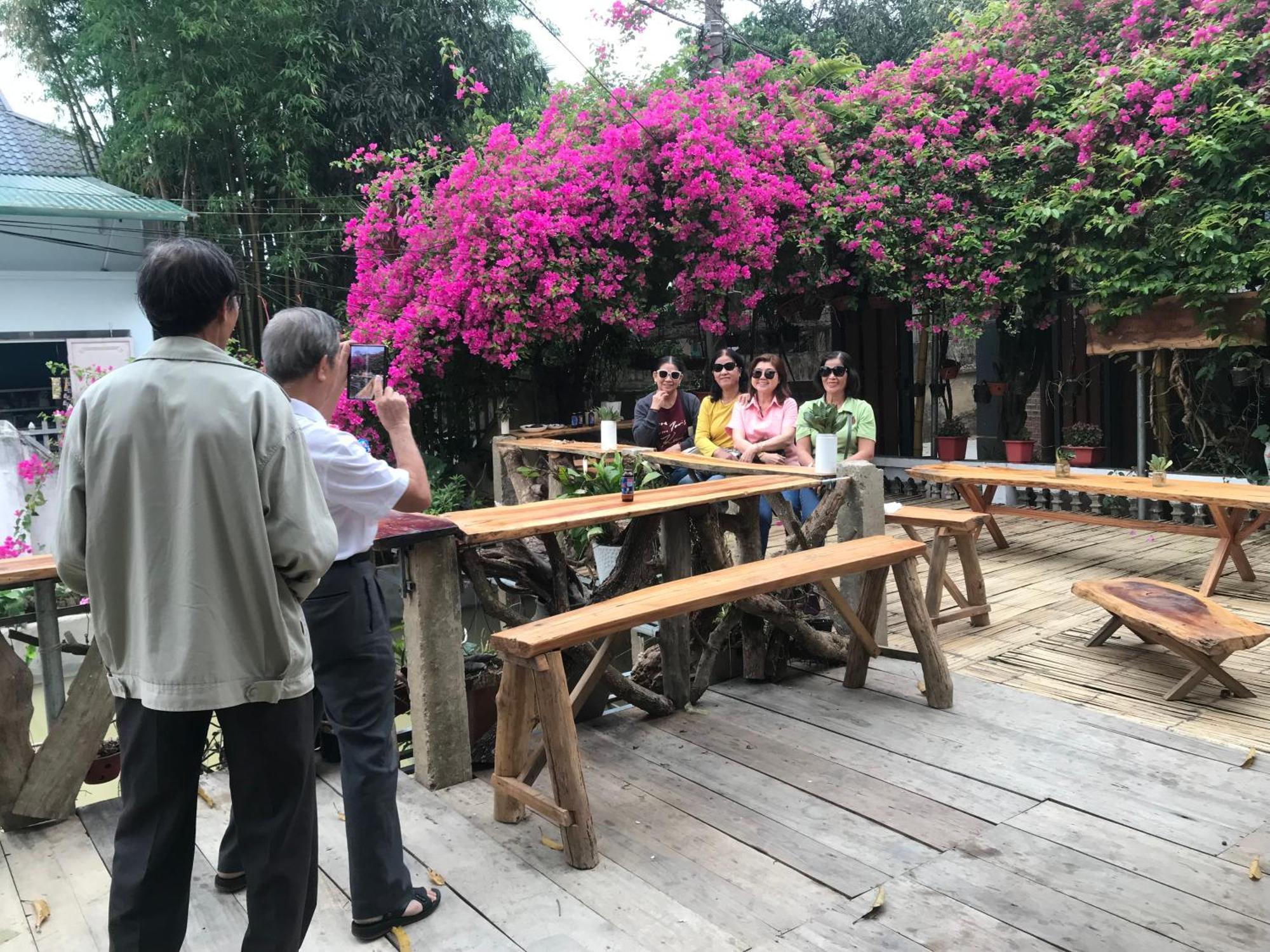 Minh Ngoc Homestay Dien Bien Phu Ban Him Lom Екстер'єр фото