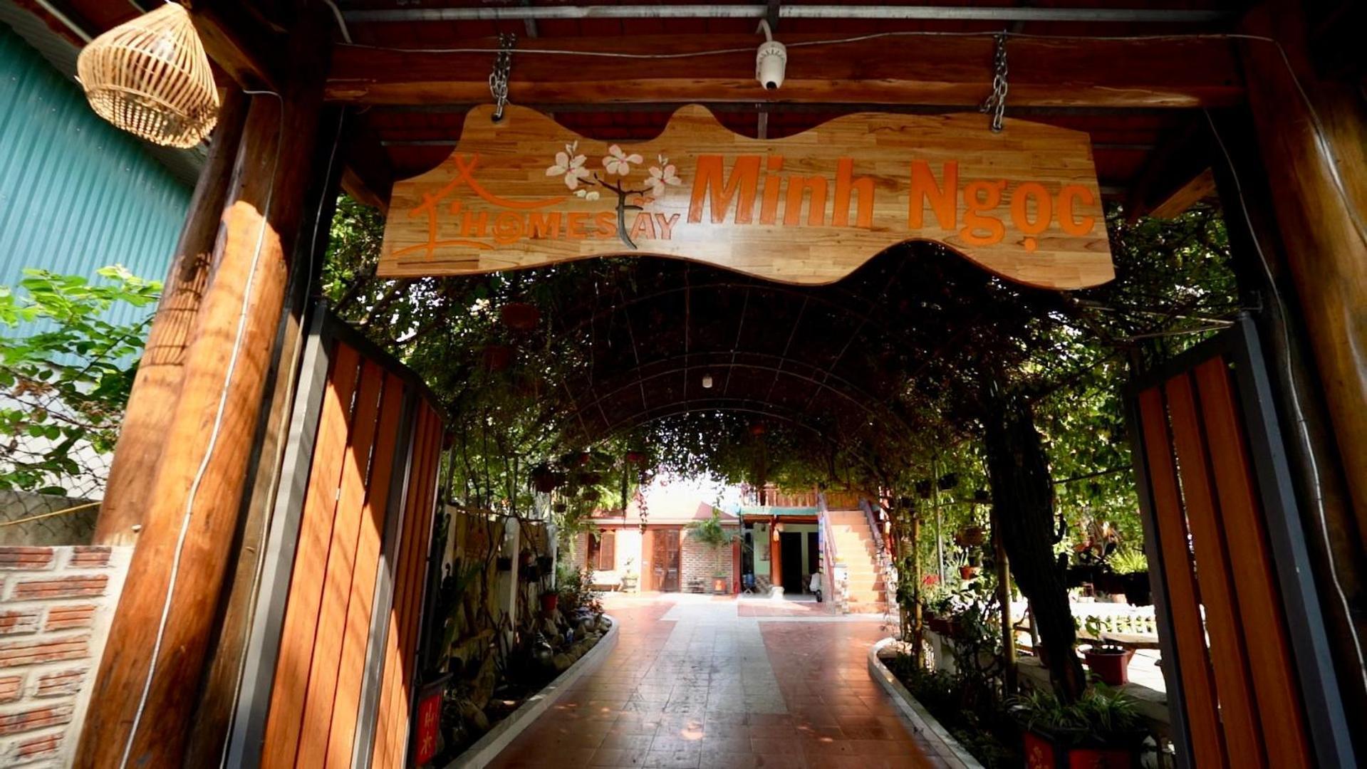 Minh Ngoc Homestay Dien Bien Phu Ban Him Lom Екстер'єр фото